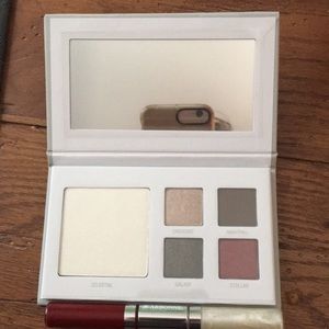 Arbonne Lunar Gift Set make up